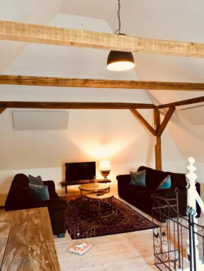 b e d & a g e d e s i g n -extra large- wunderschöne komplette Wohnung mit viel Platz & 4 Schlafzimmer